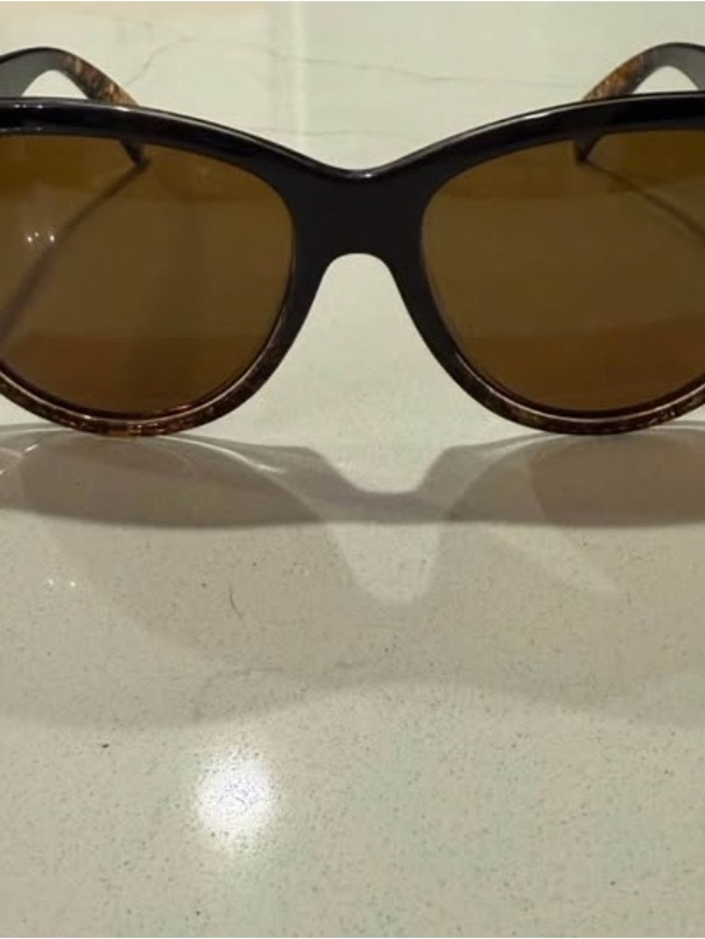 Womenβs Brown Lens Sunglasses - Sleek Black/Tortoiseshell Frame
